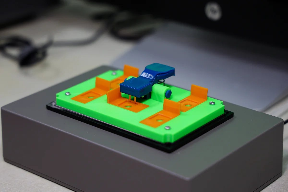 eProfiler L-Solution large-scale electrochemical profiling system